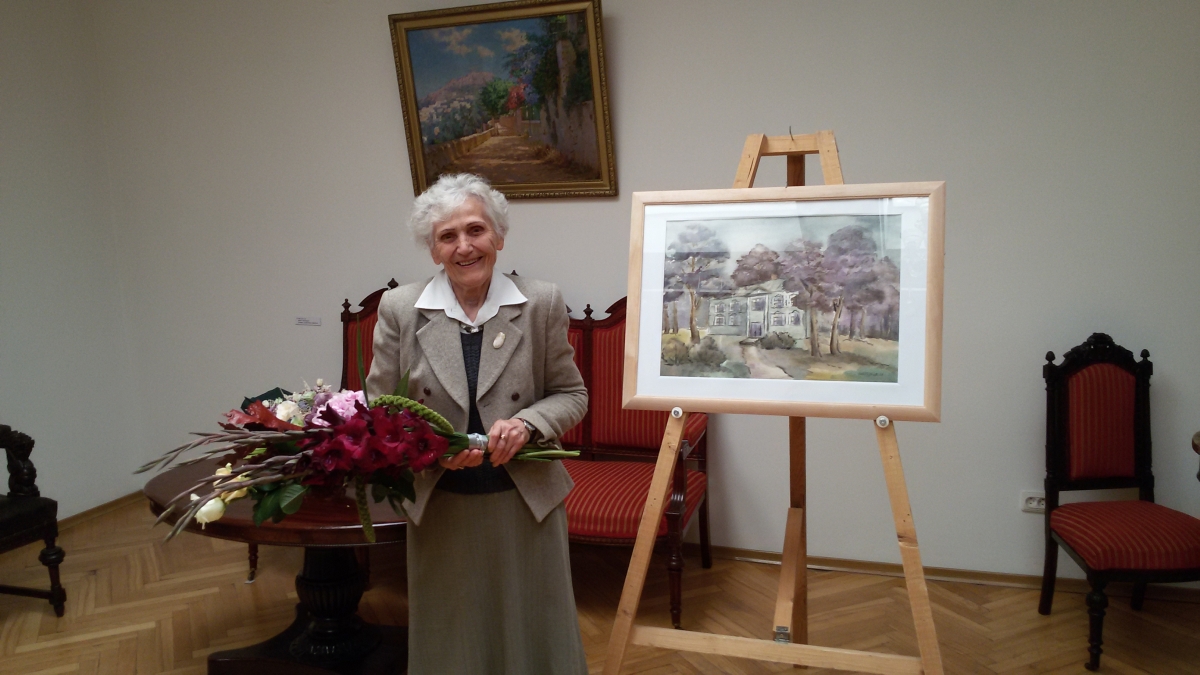 Tautodailininkė, bibliotekininkė Staselė Mikeliūnienė sukurtą akvarelę „Skaistakalnio dvaras, atkurtas iš atsiminimų“ dovanojo Panevėžio kraštotyros muziejui
